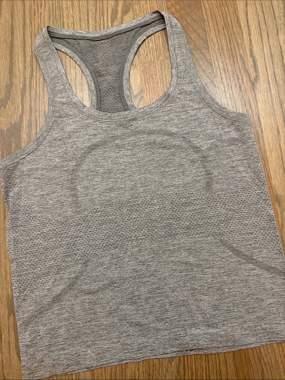 Perfect! Lululemon Swiftly Racerback Tank Gray 2.0 Sz 6